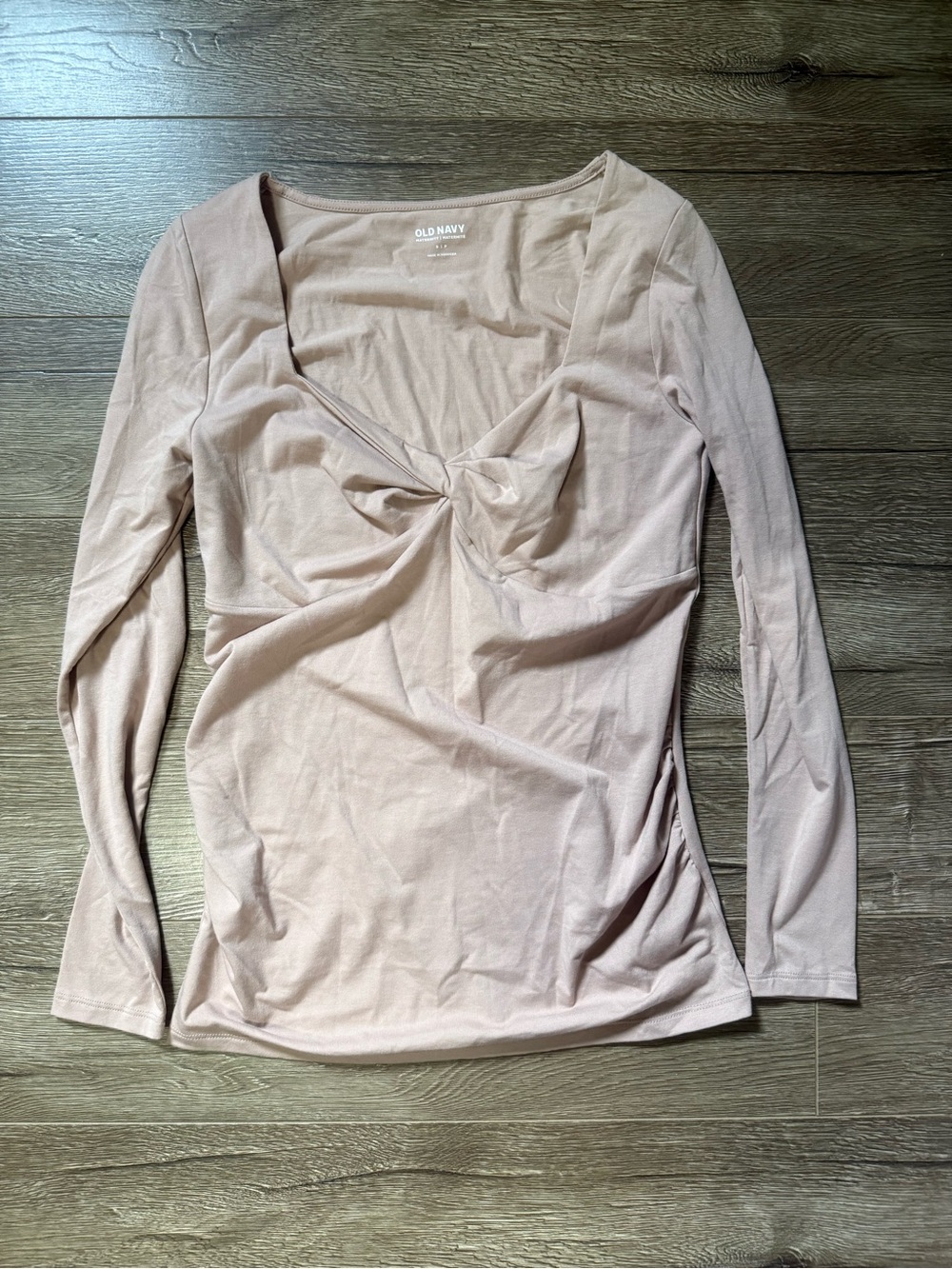 Old Navy Maternity Long-Sleeve Twist Front Top in Light Blush
